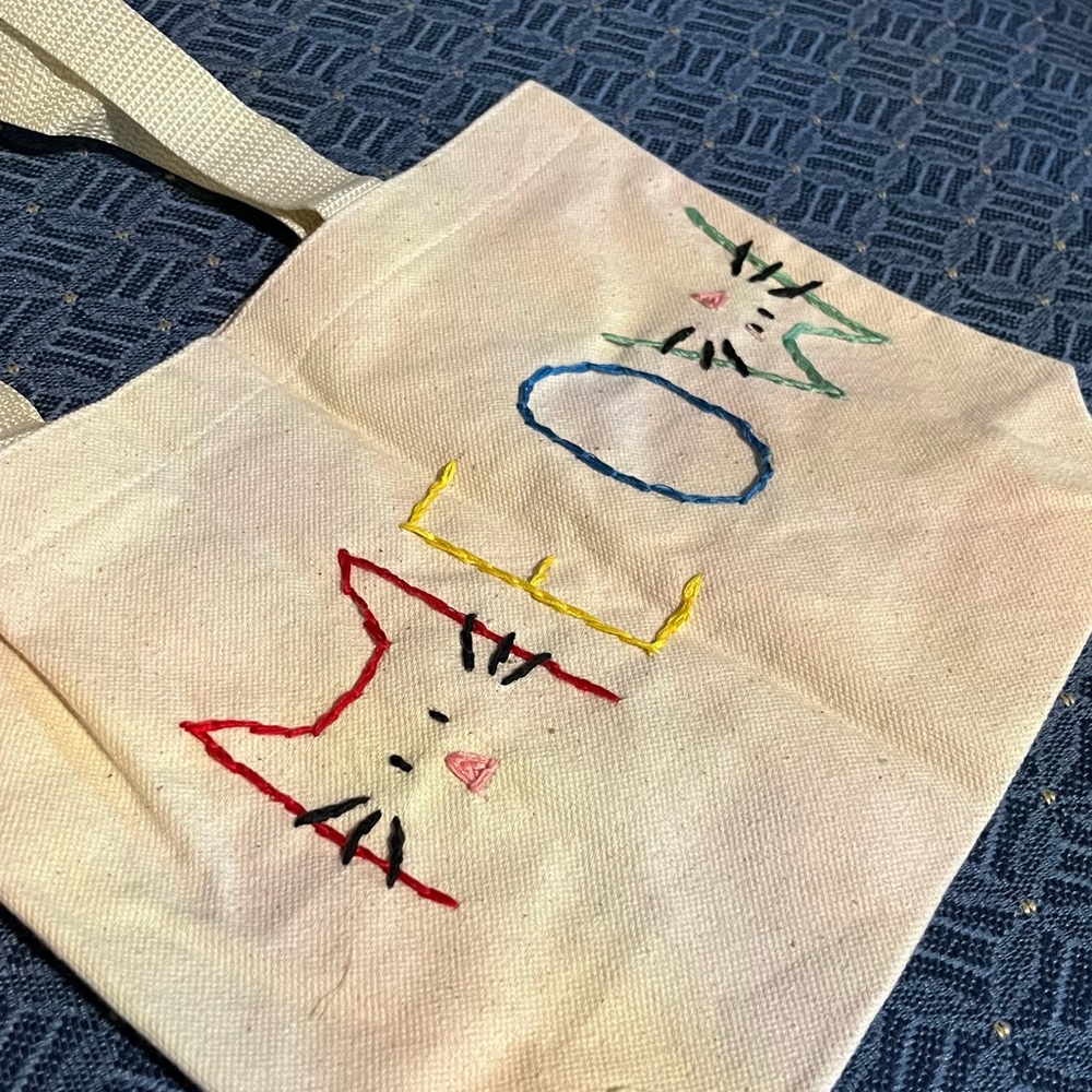 HAND-EMBROIDERED MEOW Cat Tote – 1 of 4 Designs. - Picture 4 of 8